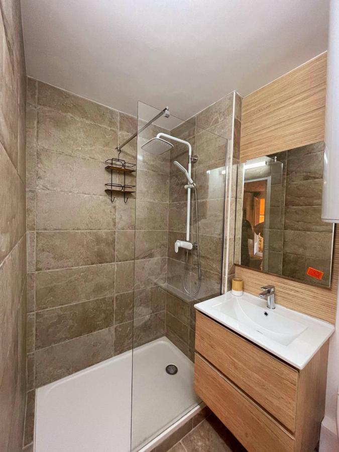 Le Studio Tahiti 4 Pers 600M De La Plage La Faviere Bormes-les-Mimosas Luaran gambar
